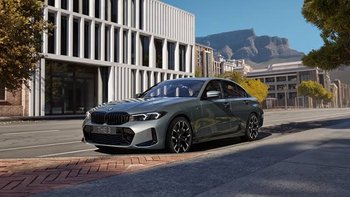 2026 BMW 320i M Sport main image