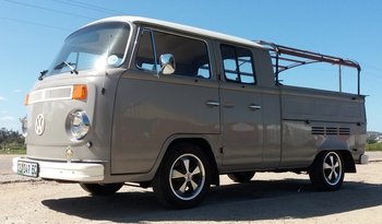 1976 T2 Volkswagen Crew cab main image