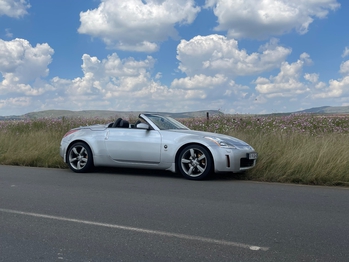 2005 Nissan 350Z Roadster main image