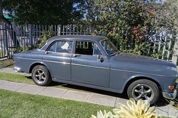 1963 Amazon Volvo main image