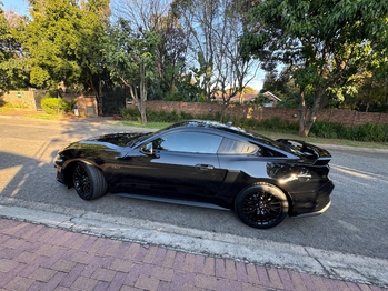 2023 Mustang GT V8 5Lt main image
