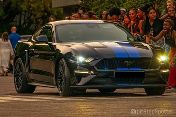 2023 Ford Mustang GT V8 5lt main image