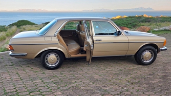 1982 Mercedes-Benz W123 200 auto with AC main image