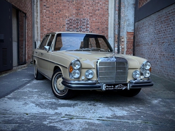 1971 Mercedes Benz W108 280SE main image