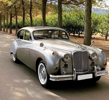 1959 Jaguar Mk.9 main image