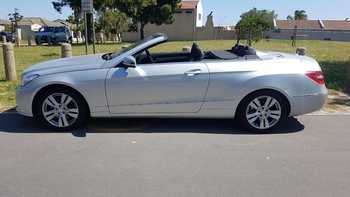 2010 Mercedes E350 Cabriolet main image