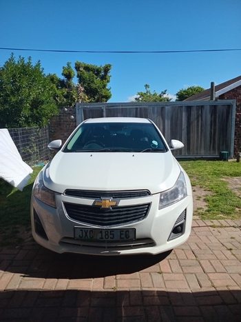 2014 Chevrolet Cruz main image