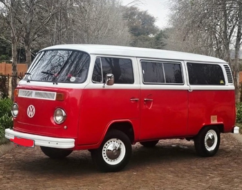 1975 Volkswagen T2 Bay window main image
