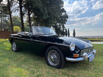 1967 MGB Roadster main image