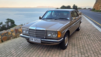 1982 Mercedes-Benz W123 200 auto with AC main image