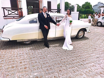 1949 Hudson Commodore main image