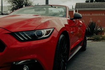 2018 Ford Mustang GT main image