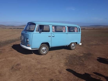 1971 Volkswagen Kombi (Blue) main image