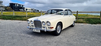 1969 Jaguar 420 main image