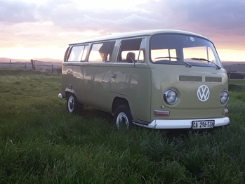 1971 Volkswagen Kombi (Mustard) main image