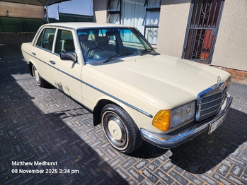 1984 Mercedes Benz main image